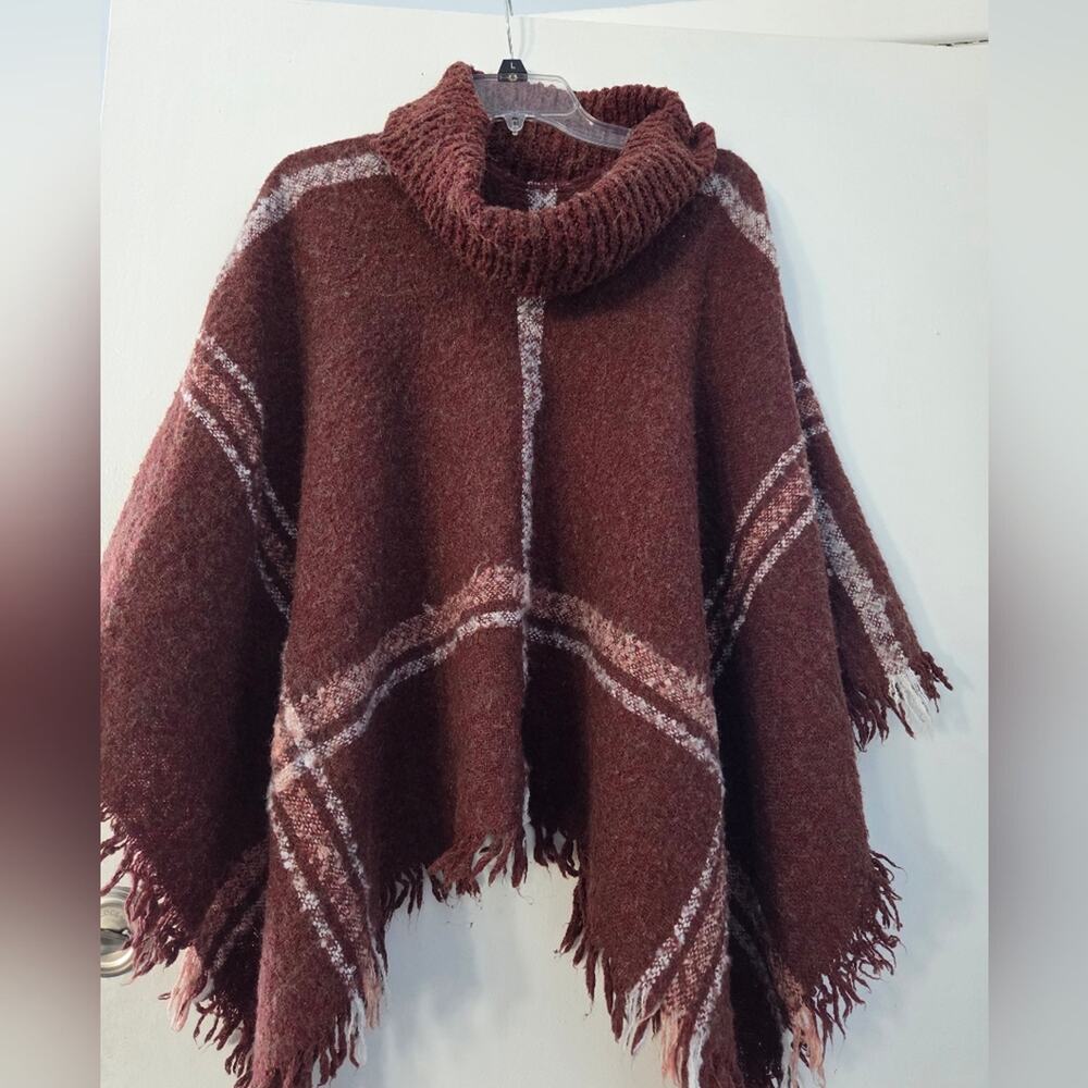World Market Brown Plaid Knit Poncho One Size Fringe Turtleneck Boho Cozy